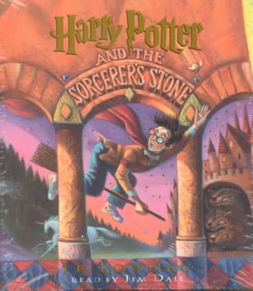 Harry Potter and the sorcerer's stone / J.K. Rowling.